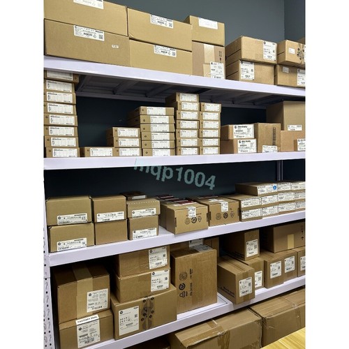 1PC NEW 2711-T6C10L1 /B PanelView 600 Color/Touch/DeviceNet/RS-232 - Picture 3 of 3