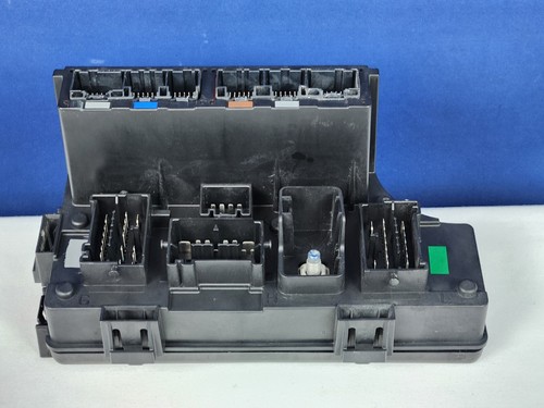 🏅 2008 2009 Chrysler Sebring Dodge Avenger TIPM Fuse Relay Box 68028008 🏅 - Picture 10 of 11