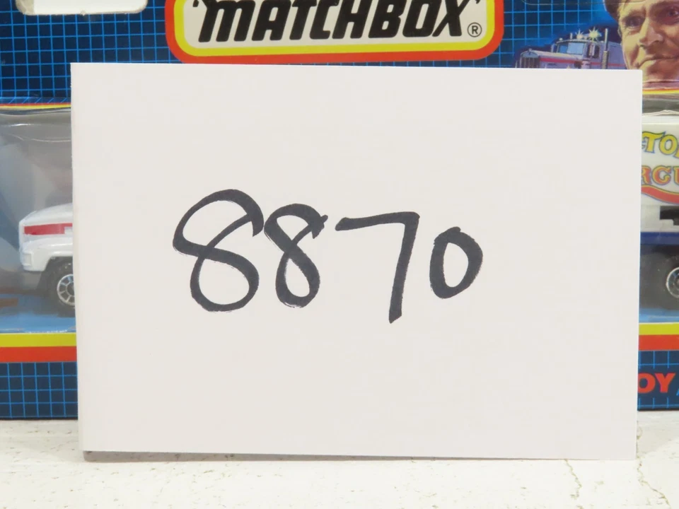Matchbox CY-28 Big Top Circus Mack Cab Double Container Convoy NIB 8870 - Image 3 of 3