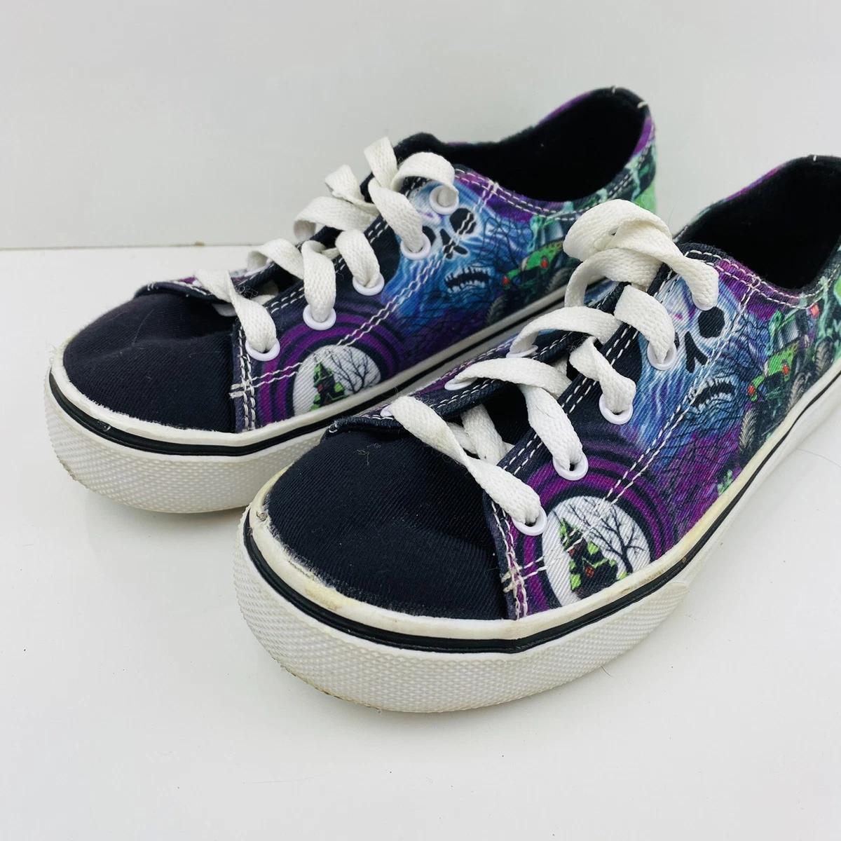 Monster Jam Grave Digger Boys Lace up Canvas Sneaker Shoes Youth