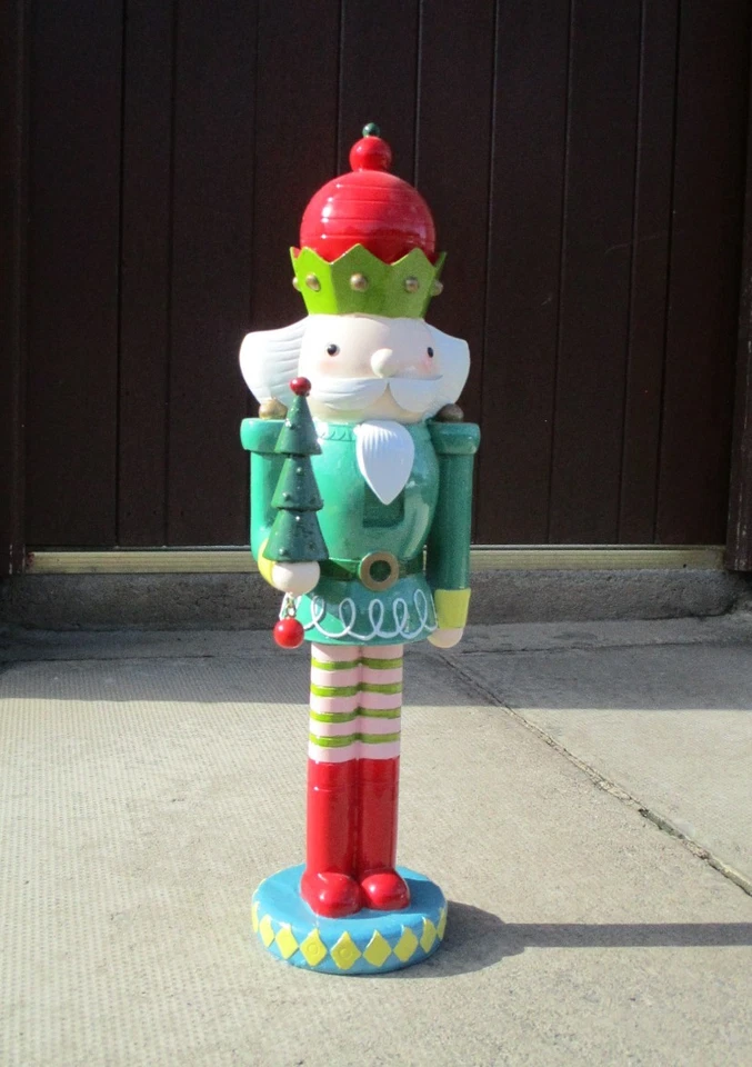 Cute Little Nutcracker - Image 2 of 4