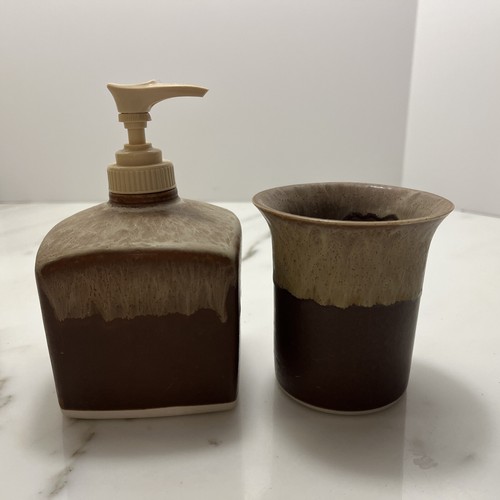 Pottery Vintage Soap Dispenser Pump Signed Stoneware Cup Signed KS - Picture 4 of 6