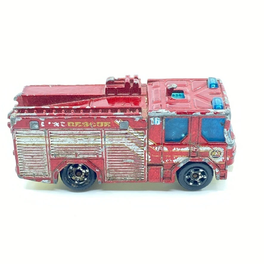 Vintage 1998 Matchbox Dennis Sabre Fire Truck Rescue 16 - Image 3 of 4