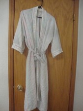 Women s Sears Cachet long sleeve Aztec design long bathrobe Sz M Vintage