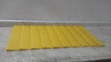 Safe-Flex ESDA3-Y 10 Pk 18 In Length 4 In Width Yellow Ramp Edge