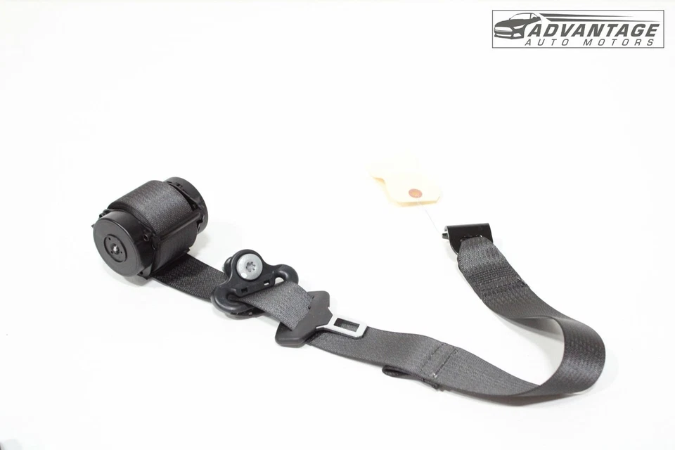 2019-2025 CHEVROLET BLAZER REAR RIGHT SIDE 2ND SECOND ROW SEAT BELT SEATBELT OEM - Image 2 of 4