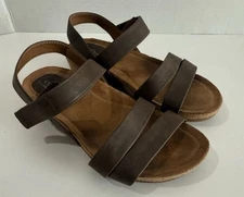Euro Soft By Sofft Wedges Womens Size 7.5w Gilby Brown Strappy Comfort Sandals