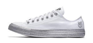 miley cyrus glitter converse