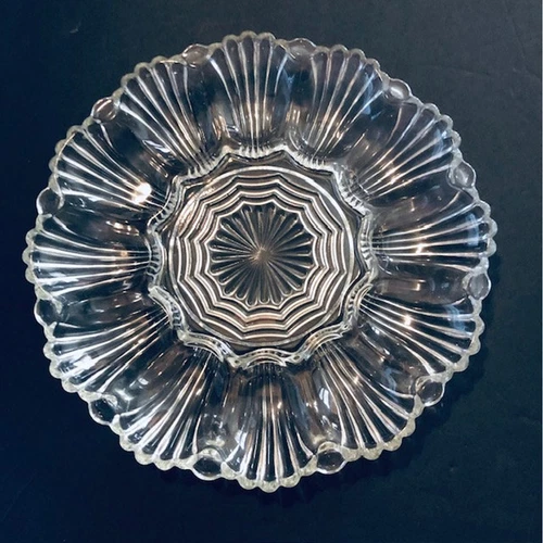 Vintage Anchor Hocking Clear Glass Deviled Egg Plate 896 Fan Scalloped Edge 9.5”