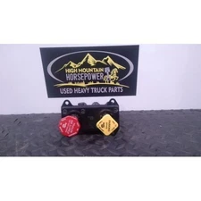 Kenworth BENDIX    Air Brake Valve   P/N: G90-6036   (TAG#: 13929)