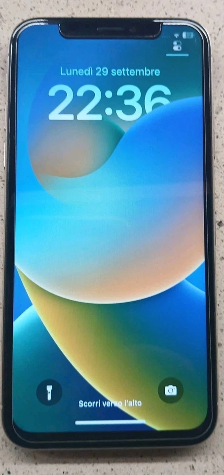 Apple I Phone X256 GB,Bianco  Batt.nuova 100% No Face Id, Sbloccato  Car. E Filo - Immagine 2 di 4