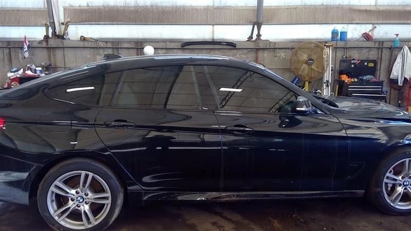 Pinça de driver dianteira com pacote M-aerodinâmico compatível com 14-16 BMW 435i 5066992 - Imagem 4 de 4