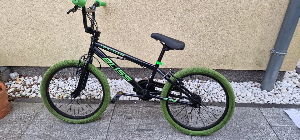 Kinderfahrrad BMX Fahrrad 20 zoll gebraucht schwarz/grün