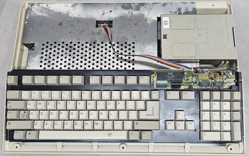 Commodore Amiga 500 con Scatola Espansione A 501 - Foto 24 di 24