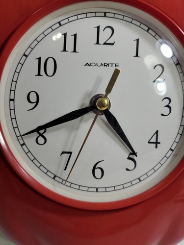 Vintage Acurite Red Apple Ceramic Wall Clock Battery Operated Quartz 11" Works - Picture 11 of 21