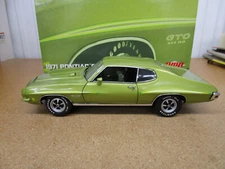 1971 Pontiac GTO GMP 1/18 diecast car box NEVER DISPLAYED 1 of 2004 limited