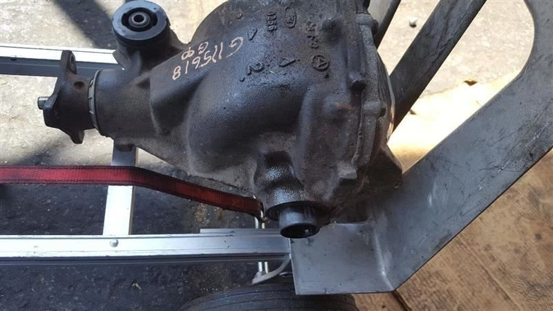 Дифференциал автоматическая коробка передач через VIN M45254 подходит 00-03 S тип 528366 - Изображение 3 из 4