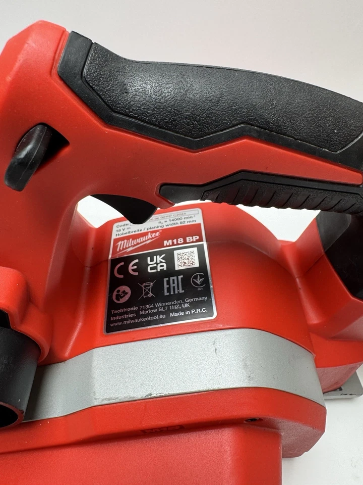 Milwaukee 18V Planer with 5Ah Battery And Charger - Image 3 of 4