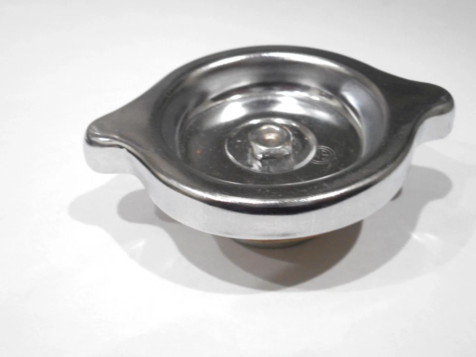 53 54 NOS Corvette OIL Fill CAP Chevrolet 1953 1954 3835665  Original OEM Chrome - Image 3 of 4