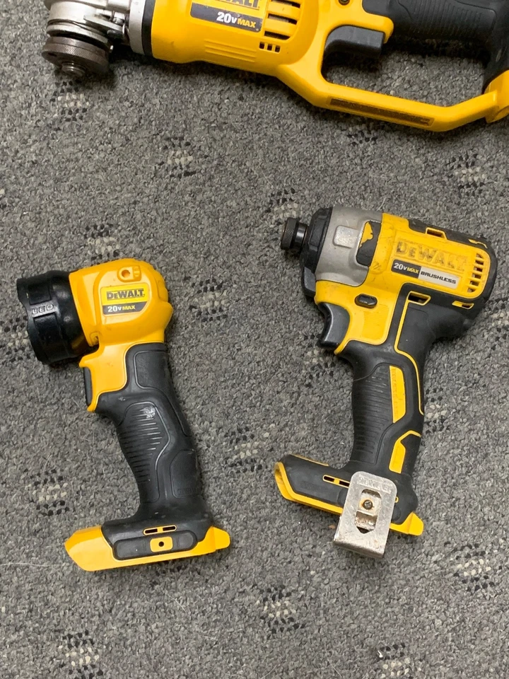 DeWalt 7-Piece Set- Drill Impact Driver Circular Saw Grinder Recip DCK648D2 - Image 4 of 4