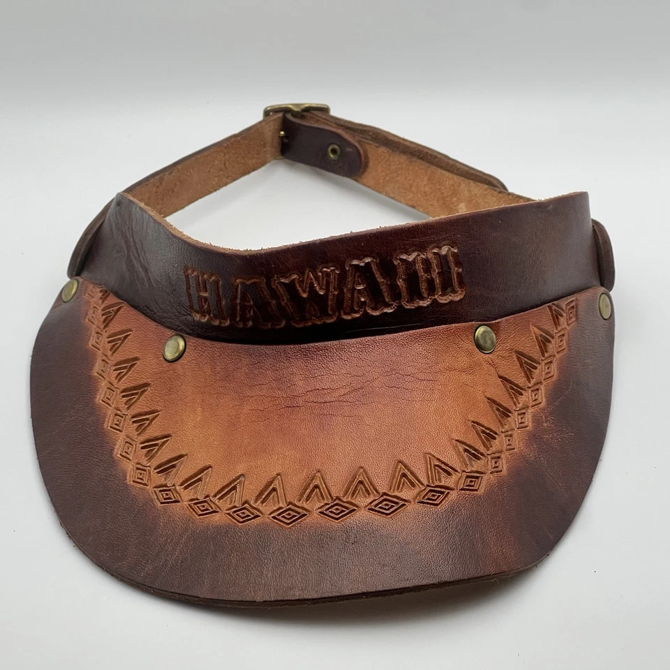 Sombrero visera de cuero Hawaii hecho a mano - ajustable - remachado - usado en excelente estado Foto 3 de 4