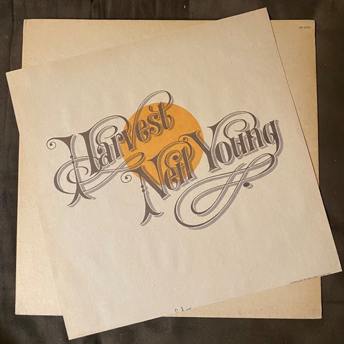 NEIL YOUNG Harvest - 1972 1st Press Reprise LP Textured Cover, Insert - TOP COPY - Picture 4 of 6