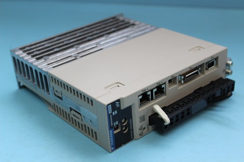 Yaskawa Servopack SGPMS-2R5A30A 450W, 1 Stück, kostenloser Expressversand - Bild 3 von 6