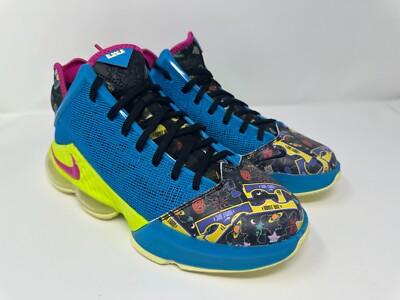 Nike Shoes Men's Size 10 LeBron James XIX 19 Low Basketball