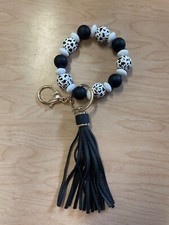 Black Leopard Silicone  Wooden Beaded Wristlet Keychain With Tassel