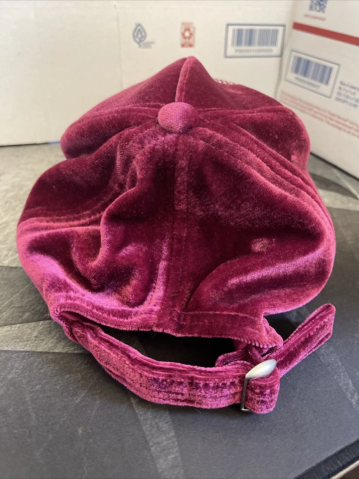 Juicy Couture Bling Estrás Terciopelo Sombrero Gorra Deslumbrante - Usado Foto 4 de 4