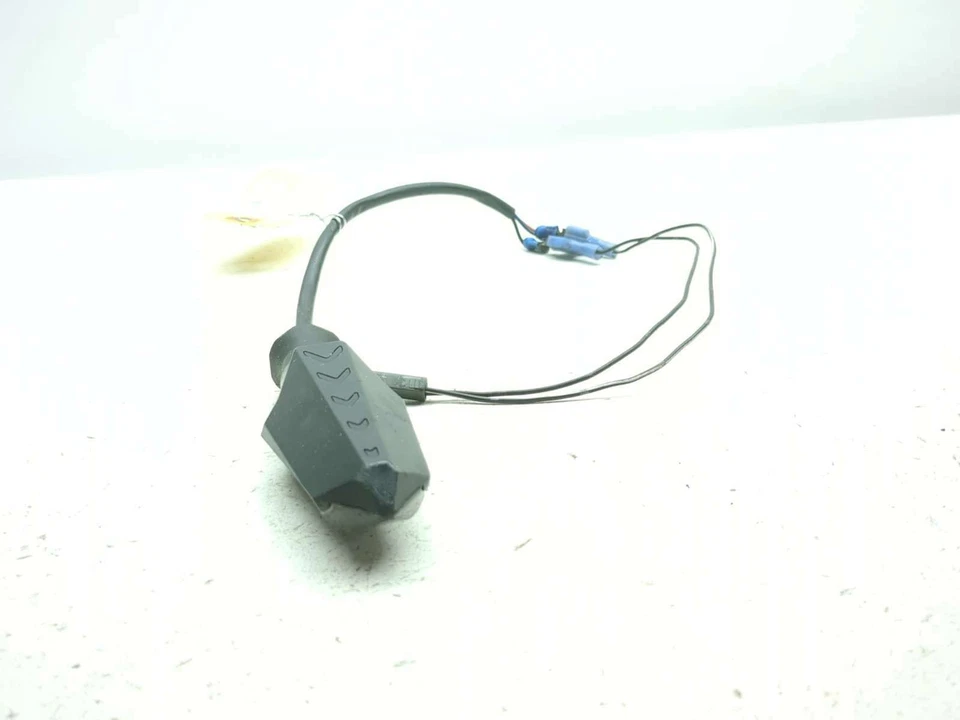 Задний правый указатель поворота мигалка для Suzuki Katana 650 GSX650F 08–15 годов выпуска - Изображение 2 из 4