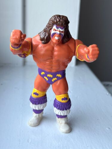 WWF WWE Hasbro Wrestling Figure. Series 3: Ultimat...