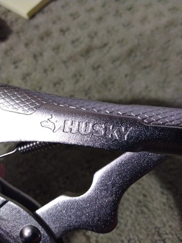 Husky 7" curved jaw locking Vise grips pliers. New - Picture 5 of 7