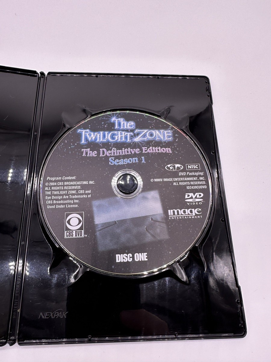 その他 Twilight Zone: Season 1 - Definitive Edition [DVD] [Import] o7r6kf1 The Twilight Zone Season 1 Complete Definitive Collection 6
