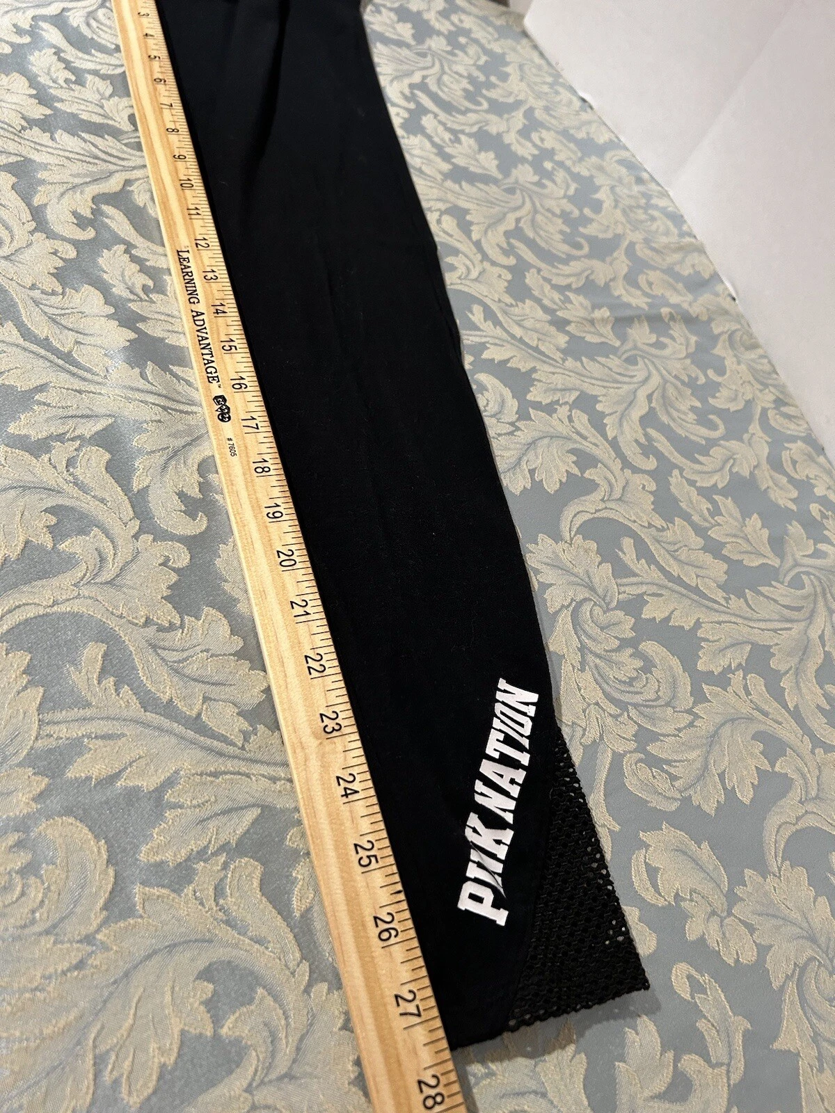 victoria-secret-vs pink nation cropped leggings