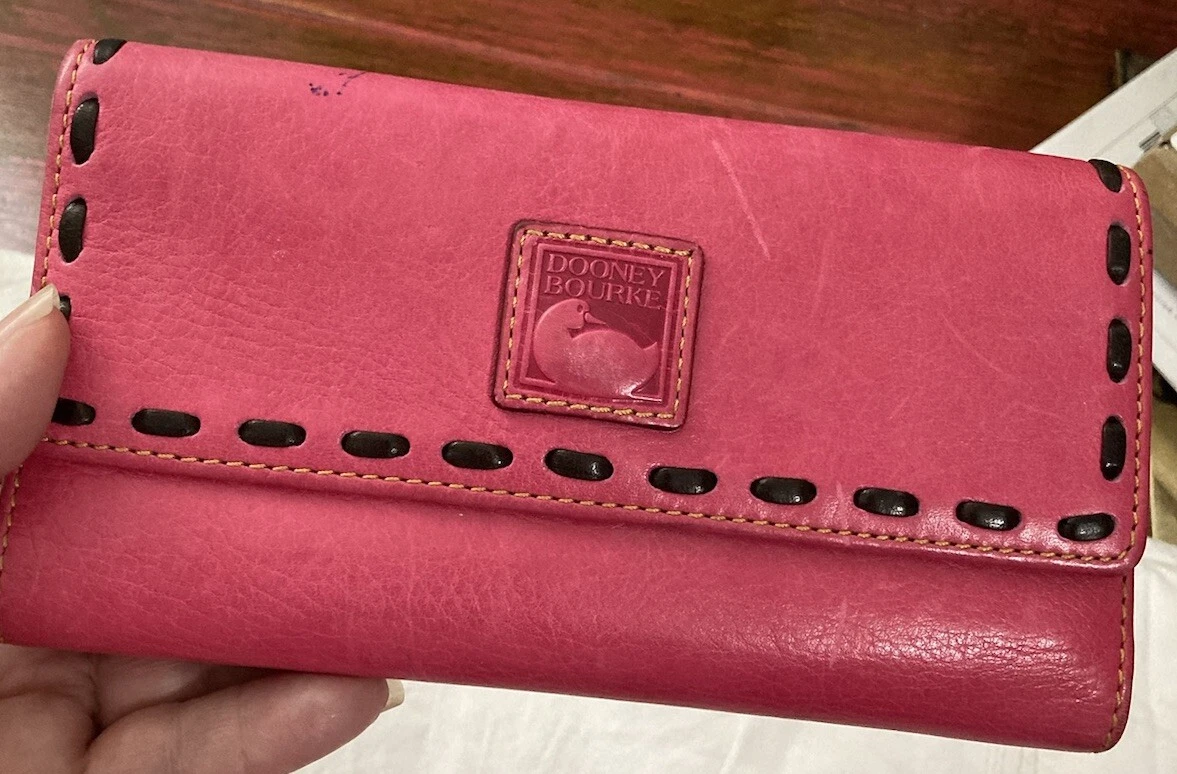 DOONEY & BOURKE Portafoglio Dooney Bourke fucsia rosa caldo pelle fiorentina grande pochette libretto assegni