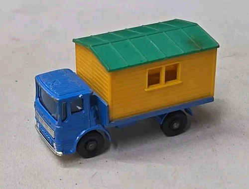 NO. 60 Site Hut Truck & Original Hut Matchbox Lesney England