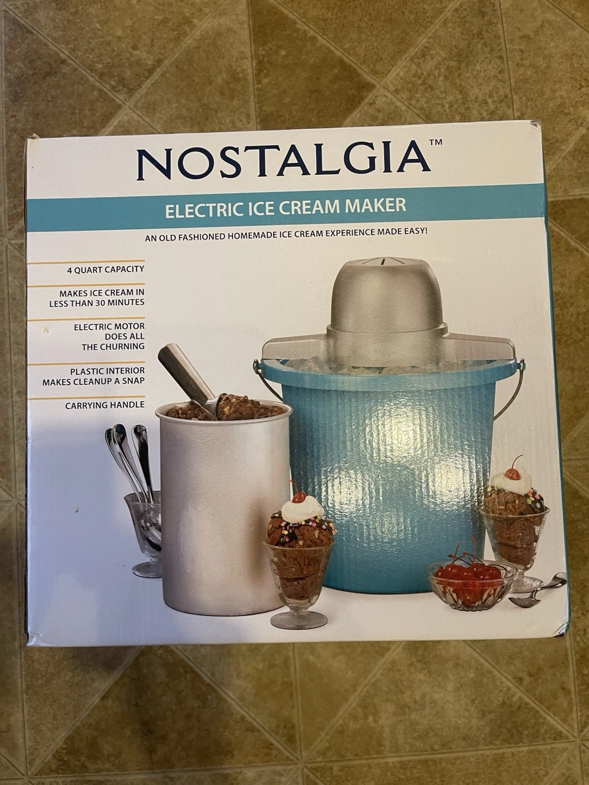 Nostalgia 4 Quart Electric Ice Cream Maker - Brand New Open Box
Opens in a new window or tab