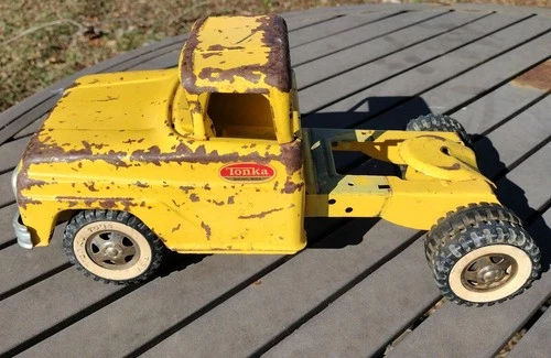 Vintage Tonka Semi Tractor Truck Original 1962 Restoration Custom Or Parts