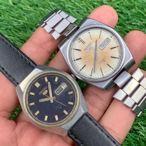 Lot of 2 Vintage Saiko 5 Automatic Japan-Made Men’s Watches – Fully Working