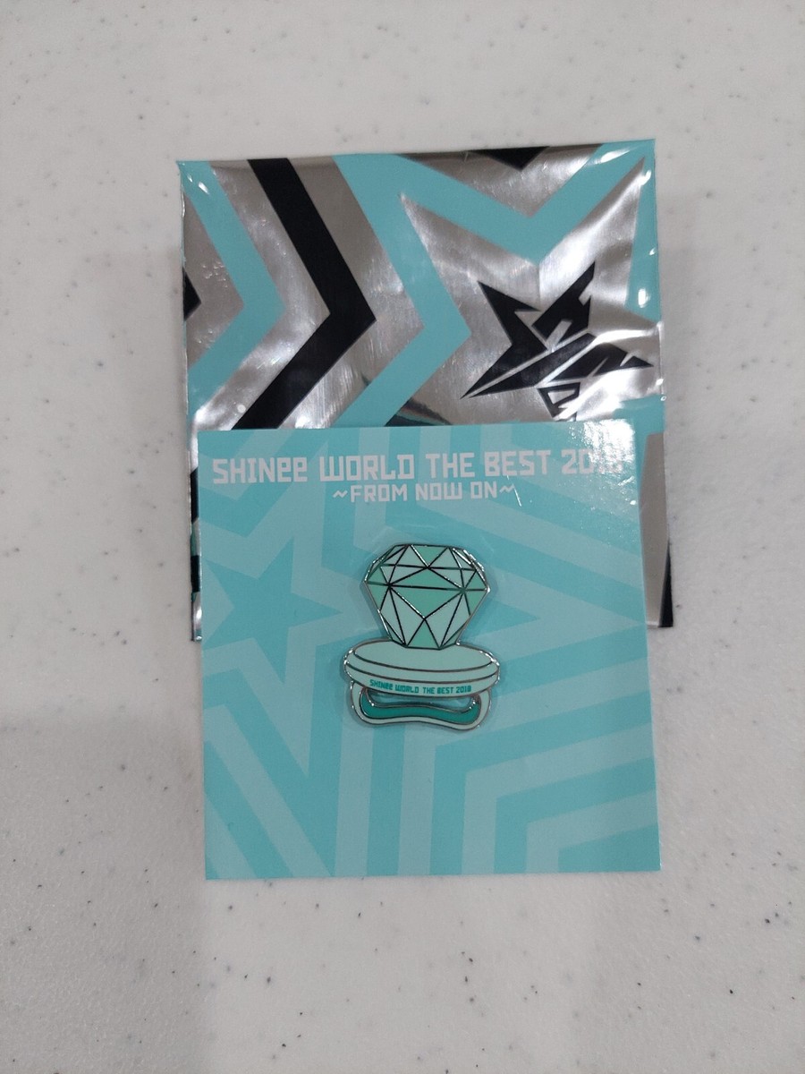 SHINee テミン ＊ グッズ ピンバッジ カード&ケース ストラップ SHINee テミン ピンバッジ - メルカリ