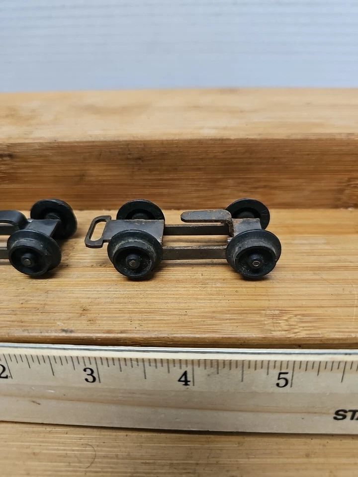 2 American Flyer 21165 Casey Jones Loco Pilot Front Truck PA9990 Wheels XA30A035 - Image 3 of 4