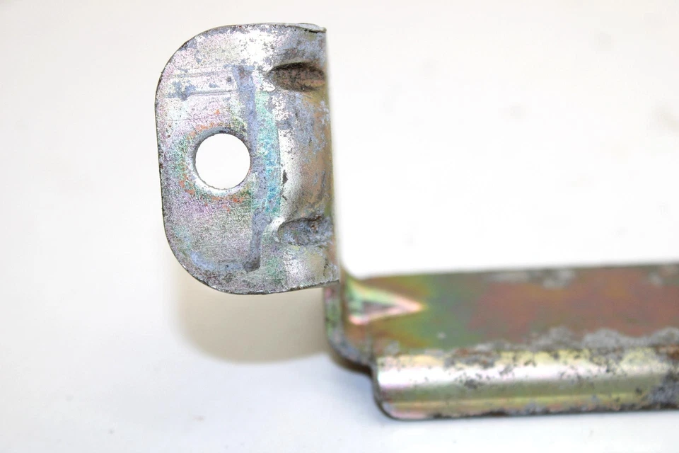 Yamaha Sx700s 2000 OEM montaje de motor trasero superior derecho 8 canales-21425-00-00 SY82 Foto 4 de 4