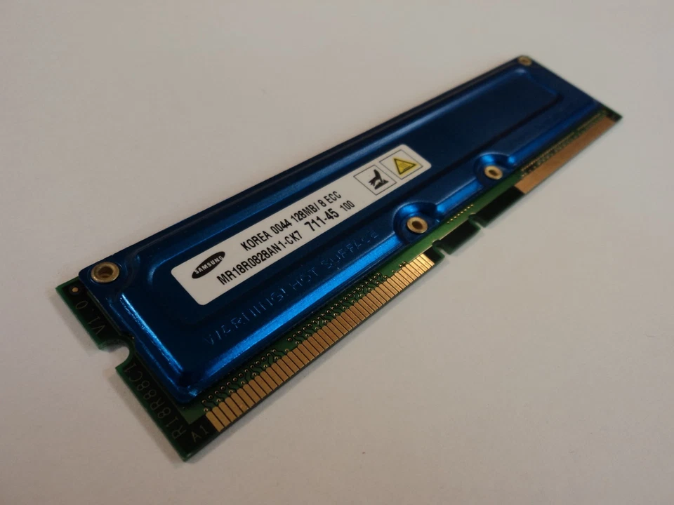 Samsung RAM Memory Module 128MB PC700 RDRAM RIMM 184-Pin RAMBUS MR18R0828AN1-CK7 - Image 2 of 4