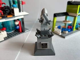 60026 LEGO&reg; City Town Square (100% complete w/ Instructions)