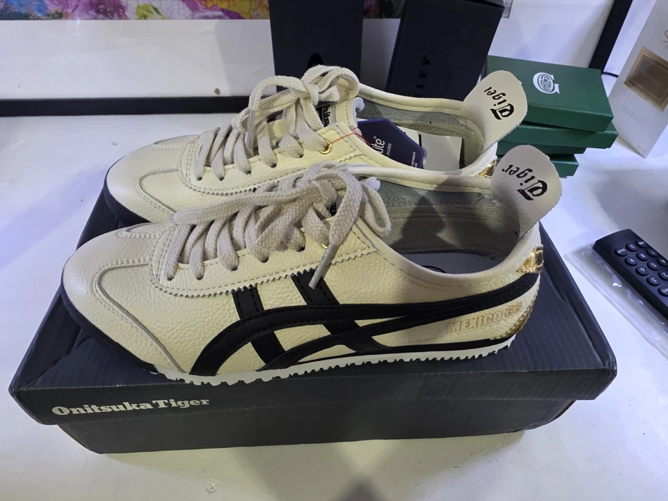 onitsuka tiger mens shoes - Image 2 of 4