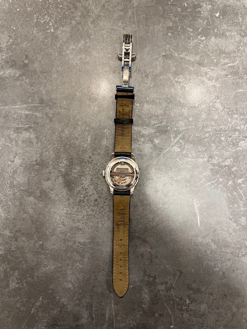 No accessories TISSOT Le Locle Powermatic 80