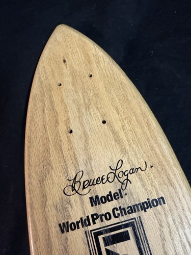 RARO Bruce Logan Earth Ski World Champion Edition Modelo Tabla de Monopatín - Imagen 4 de 11