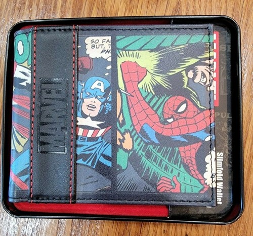 NWT Marvel The Punisher or 4 Heroes Slimfold Wallet & Collector Tin MSRP $ 40 - Picture 8 of 8