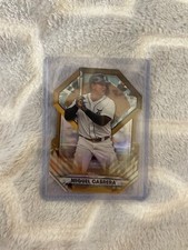 2022 Topps Series 2 Miguel Cabrera SP diamond greats diecut gold #d 21/75